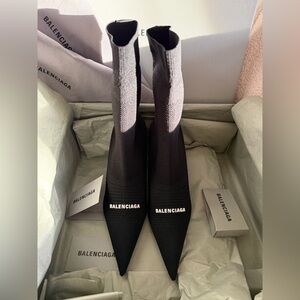 Balenciaga Knife 2.0 Stretch Knit Boots — Size 38 (Black/White) logo